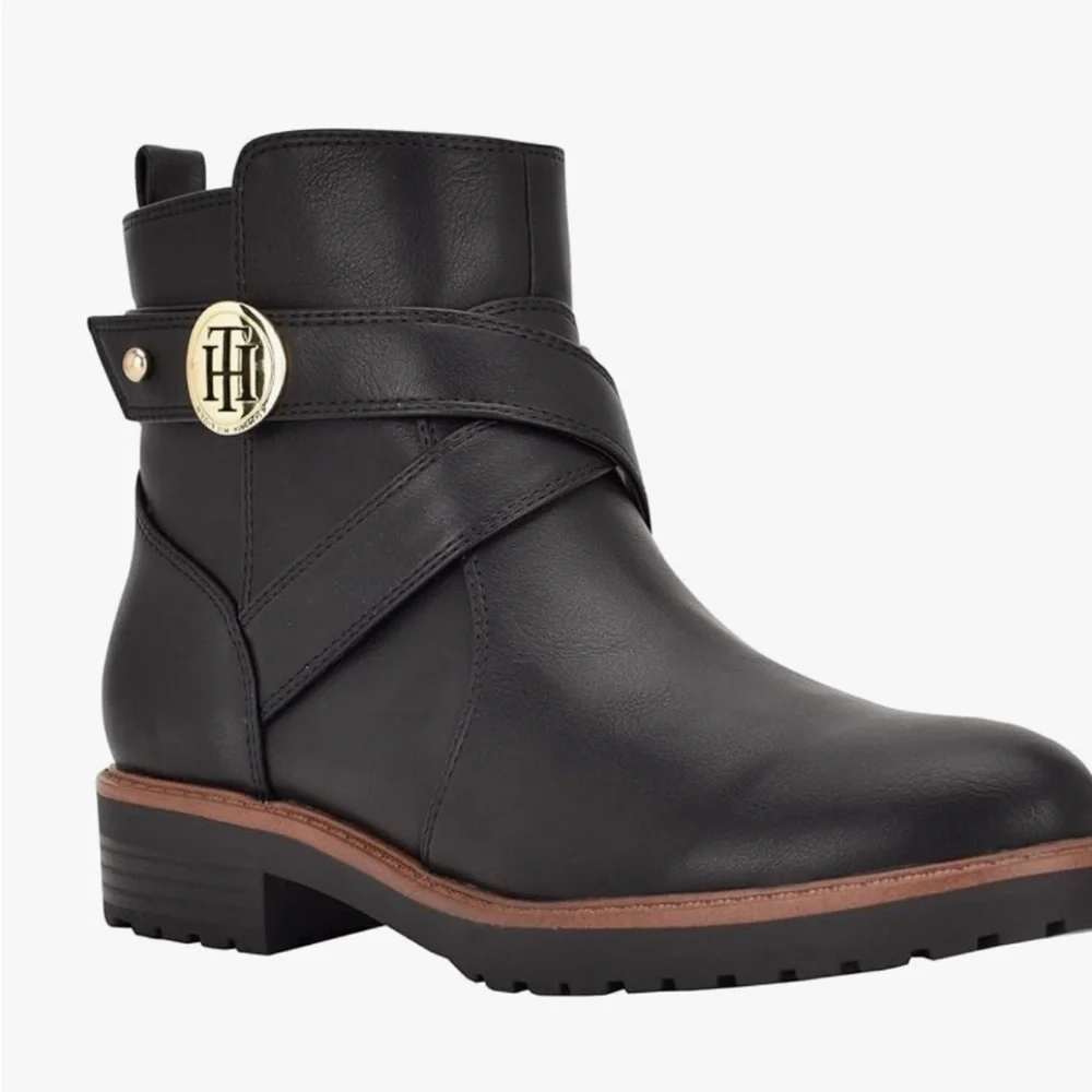 TOMMY HILFIGER FEINNIE ANKLE LEATHER BLACK BOOTS 9.5